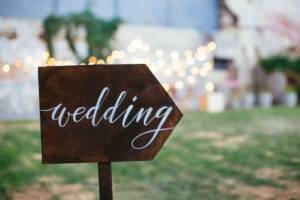 When looking for the right wedding venue, couples usually settle on a church. There are many other options available to choose from. 